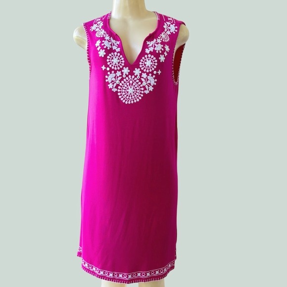 Grace Elements Dresses & Skirts - Grace Elements Fuchsia Pink Embroidered Shift Dress Medium Sleeveless Boho